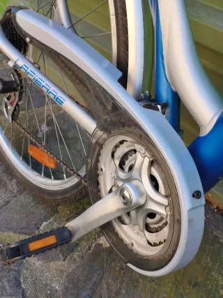 Bicicleta mixta ciudad 28 azul