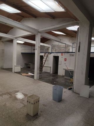 Local comercial en alquiler en Carballo