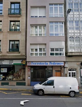 Local comercial en alquiler en Carballo