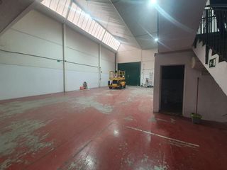 Nave industrial en alquiler en Palmete en Sevilla