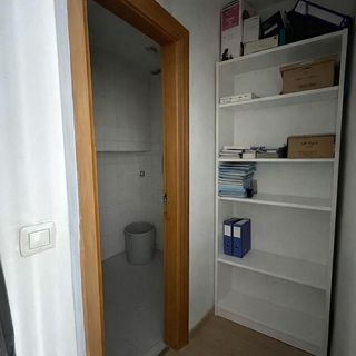 Local comercial en alquiler en Centro en Torrelavega