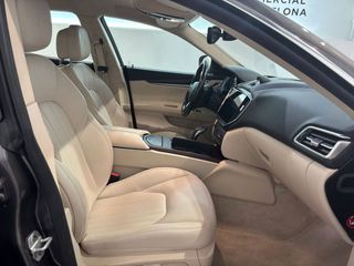 Maserati Ghibli 2.0 L4 HybridGasolina 243kW 330CV