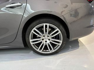 Maserati Ghibli 2.0 L4 HybridGasolina 243kW 330CV