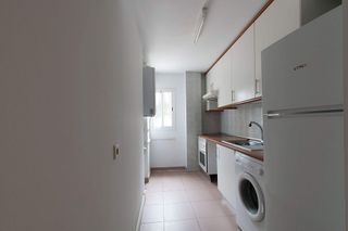 Piso en alquiler en Juan de la Cierva en Getafe