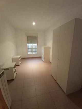 Piso en alquiler en Juan de la Cierva en Getafe
