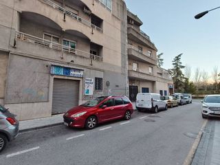 Local comercial en alquiler en Angustias - Chana - Encina en Granada