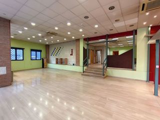 Local comercial en alquiler en Angustias - Chana - Encina en Granada