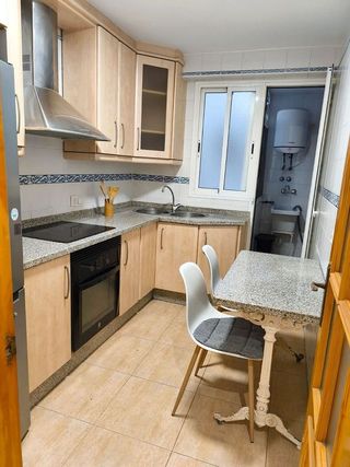 Piso en alquiler en Ciudad Jardín - Tagarete - El Zapillo en Almería