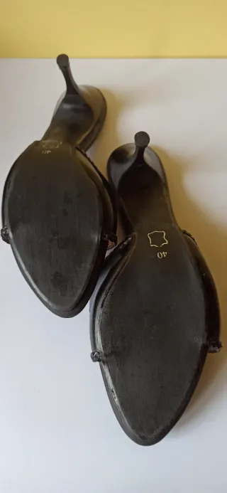 Zapatos Adolfo Domínguez negros