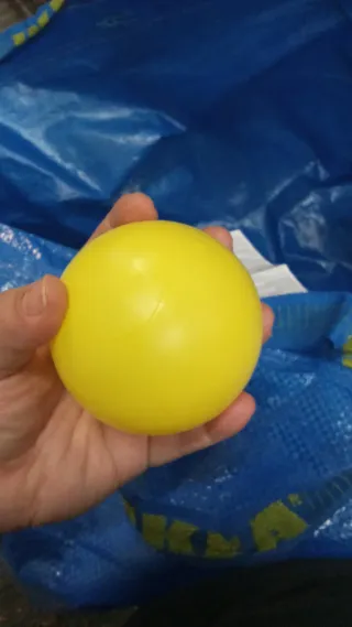 1000 Bolas usadas de Piscina Plástico