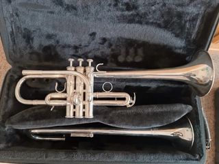 Trompeta Yamaha Custom Mib-Mi 9635