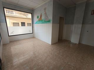 Local comercial en venta en Nules
