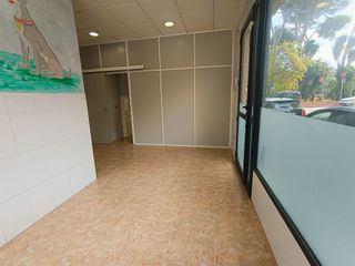 Local comercial en venta en Nules