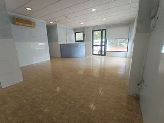 Local comercial en venta en Nules