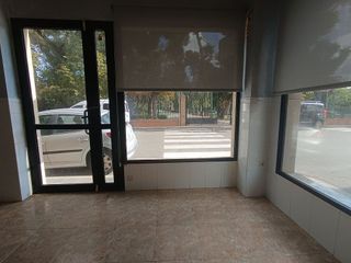 Local comercial en venta en Nules