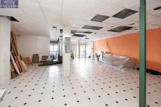 Local comercial en venta en Gójar