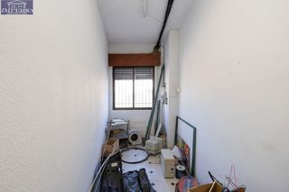 Local comercial en venta en Gójar