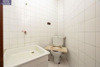 Local comercial en venta en Gójar