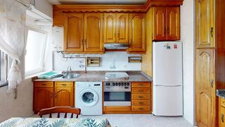 Piso en venta en Cuatro Caminos - Plaza de la Cubela en Coruña (A)