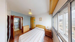 Piso en venta en Cuatro Caminos - Plaza de la Cubela en Coruña (A)