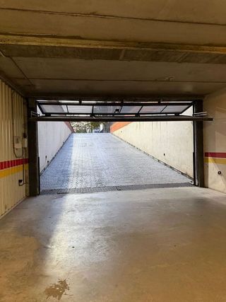Garaje en venta en Girón - Villa del Prado en Valladolid