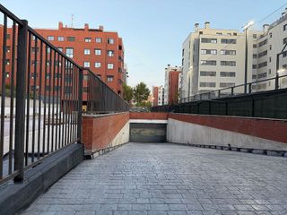 Garaje en venta en Girón - Villa del Prado en Valladolid