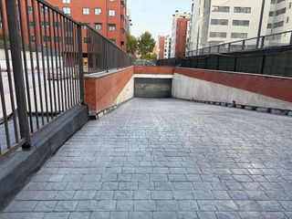 Garaje en venta en Girón - Villa del Prado en Valladolid