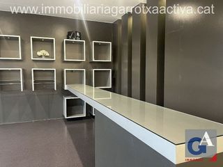 Local comercial en venta en Olot