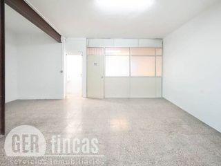 Local comercial en alquiler en Ca n'Aurell en Terrassa