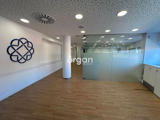 Oficina en alquiler en Centre - Estació en Sant Cugat del Vallès