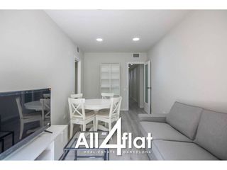 Piso en alquiler en Navas en Barcelona