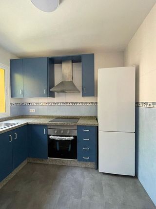 Casa adosada en alquiler en Zona el Higuerón en Benalmádena