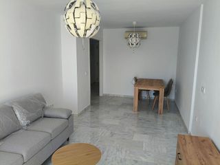 Casa adosada en alquiler en Zona el Higuerón en Benalmádena