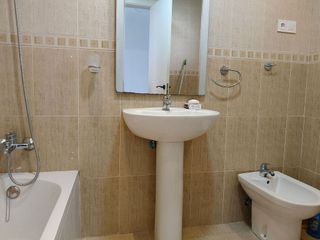 Casa adosada en alquiler en Zona el Higuerón en Benalmádena