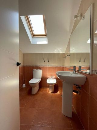 Casa adosada en alquiler en Zona el Higuerón en Benalmádena