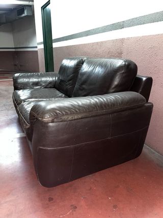 Divano vintage in pelle marrone a 2 posti