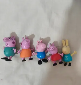 Figuritas Peppa Pig y Familia