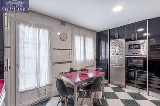 Casa adosada en venta en Cerrillo de Maracena - Periodistas en Granada