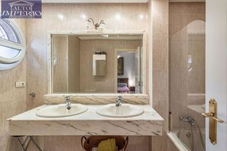 Casa adosada en venta en Cerrillo de Maracena - Periodistas en Granada