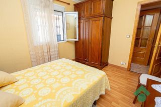 Chalet en venta en La Granja-La Colina-Los Pastores en Algeciras