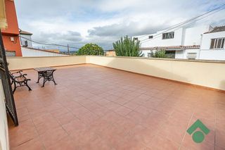 Chalet en venta en La Granja-La Colina-Los Pastores en Algeciras