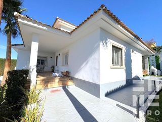 Chalet en venta en Montepilar en Eliana (l´)