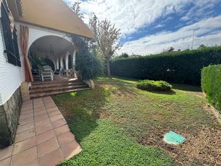 Chalet en venta en Oromana en Alcalá de Guadaira