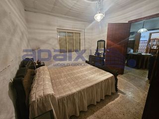 Casa adosada en venta en Centro en Puertollano