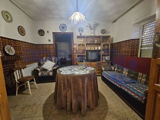 Casa adosada en venta en Centro en Puertollano