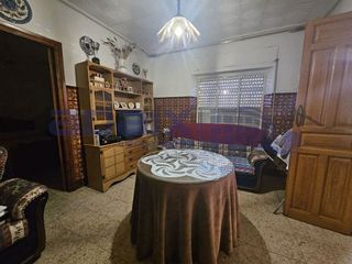 Casa adosada en venta en Centro en Puertollano