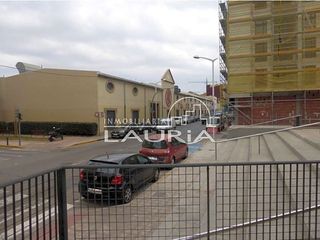 Local comercial en alquiler en La Constitución - Canaleta en Mislata