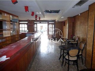 Local comercial en alquiler en La Constitución - Canaleta en Mislata