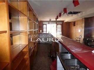 Local comercial en alquiler en La Constitución - Canaleta en Mislata