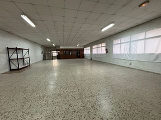 Nave industrial en alquiler en Carrús Est - Camí dels Magros en Elche